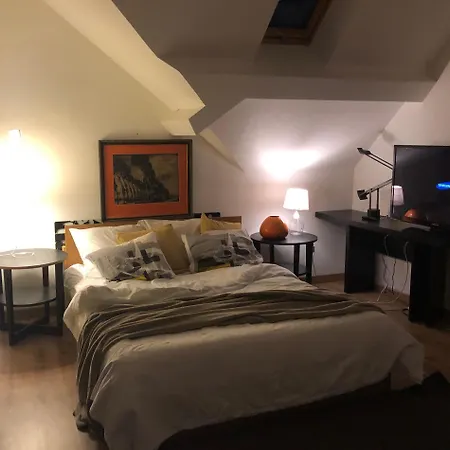 Rhotels